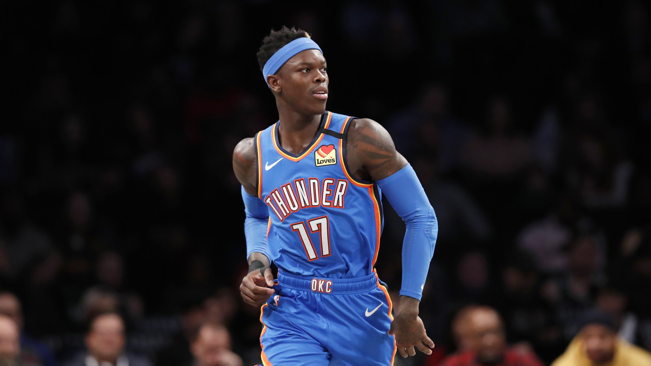 聚光灯下 聚光灯下