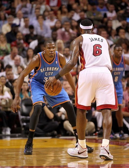 在无声地重 在无声地重